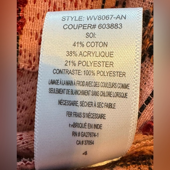 Eva France Textured Shorts- Size 4 - Picture 6 of 6